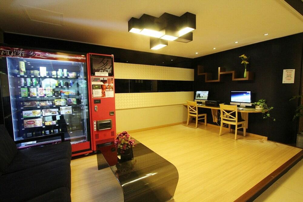 Jeju Airport Hotel Buitenkant foto